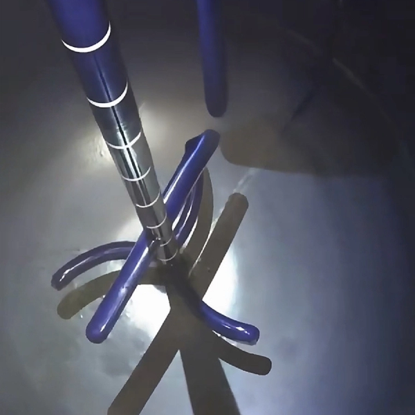 搪瓷釜自动清洗装置